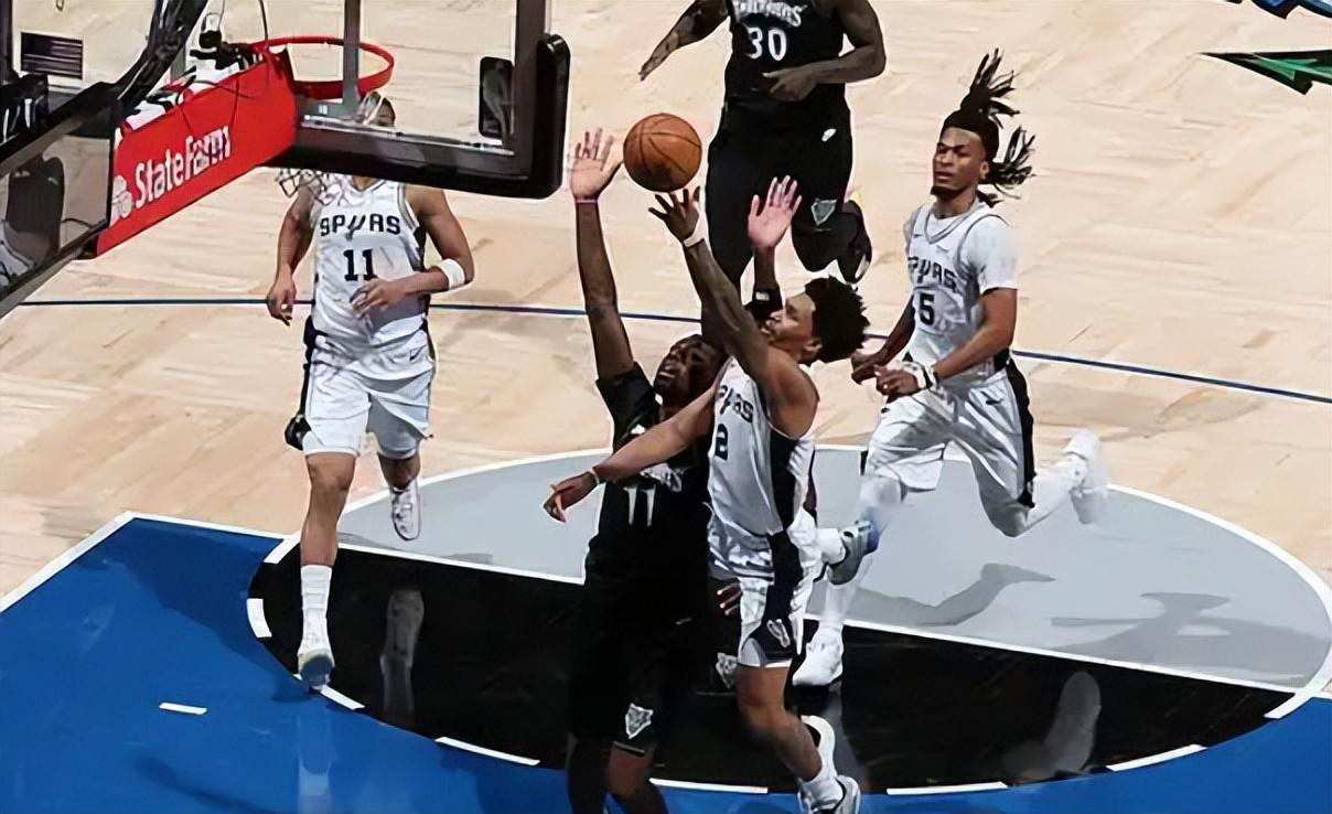 开云-NBA季后赛明天5月13日赛程：天王山大战！马刺PK森林狼冲击赛点